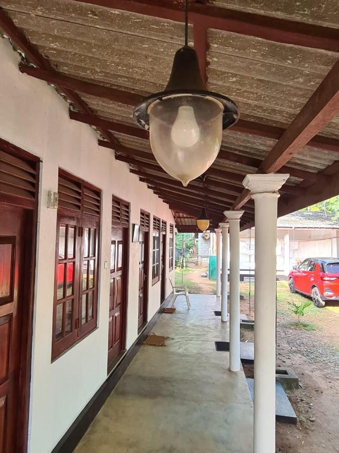 卡特勒格默 Katagamuwa Rest酒店 外观 照片